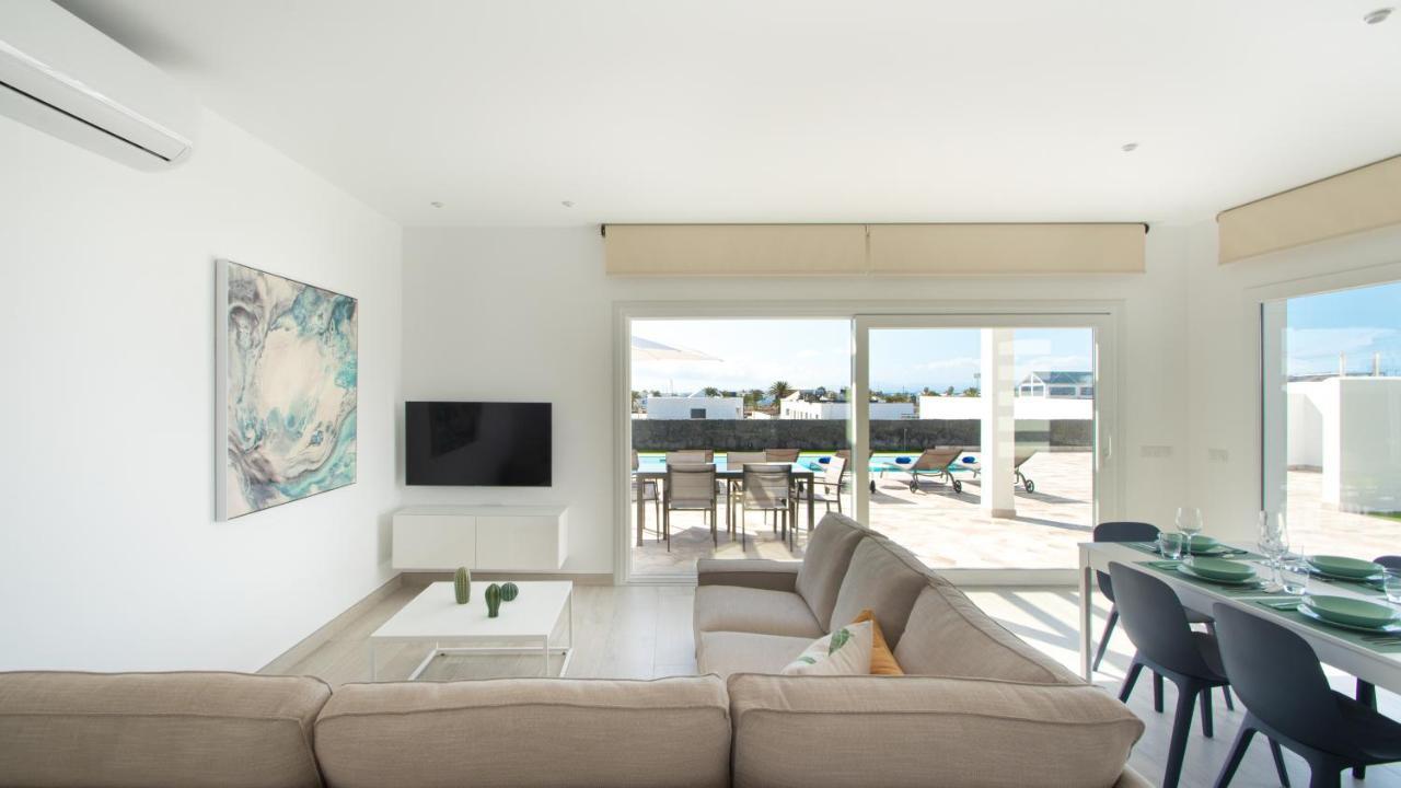 Blancazul Villa Gazmira Playa Blanca  Exterior photo