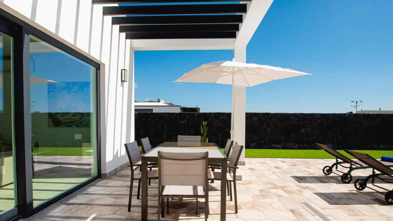 Blancazul Villa Gazmira Playa Blanca  Exterior photo