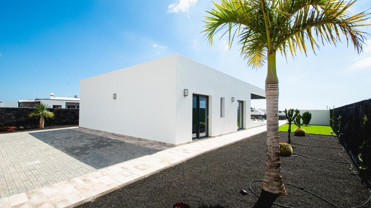 Blancazul Villa Gazmira Playa Blanca  Exterior photo