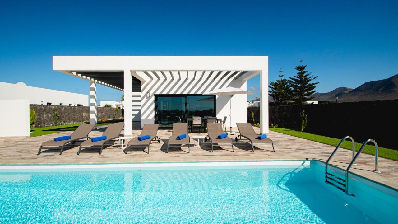 Blancazul Villa Gazmira Playa Blanca  Exterior photo
