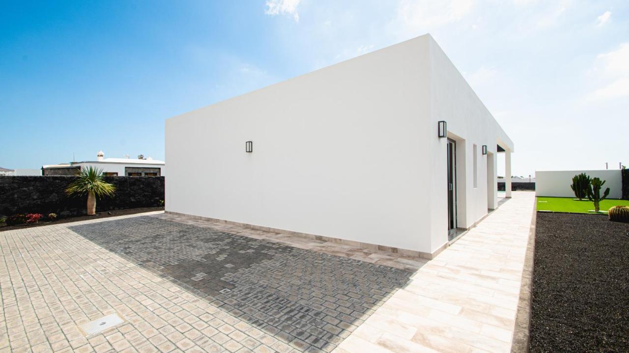 Blancazul Villa Gazmira Playa Blanca  Exterior photo