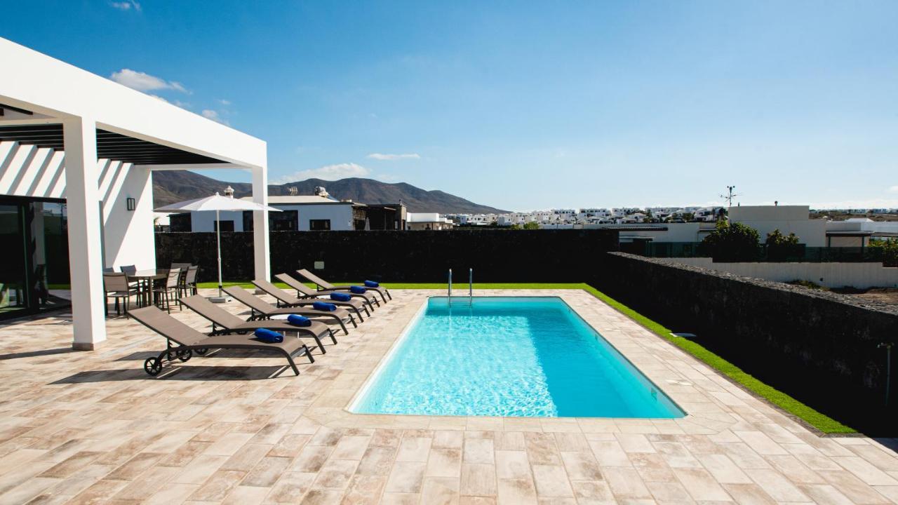 Blancazul Villa Gazmira Playa Blanca  Exterior photo
