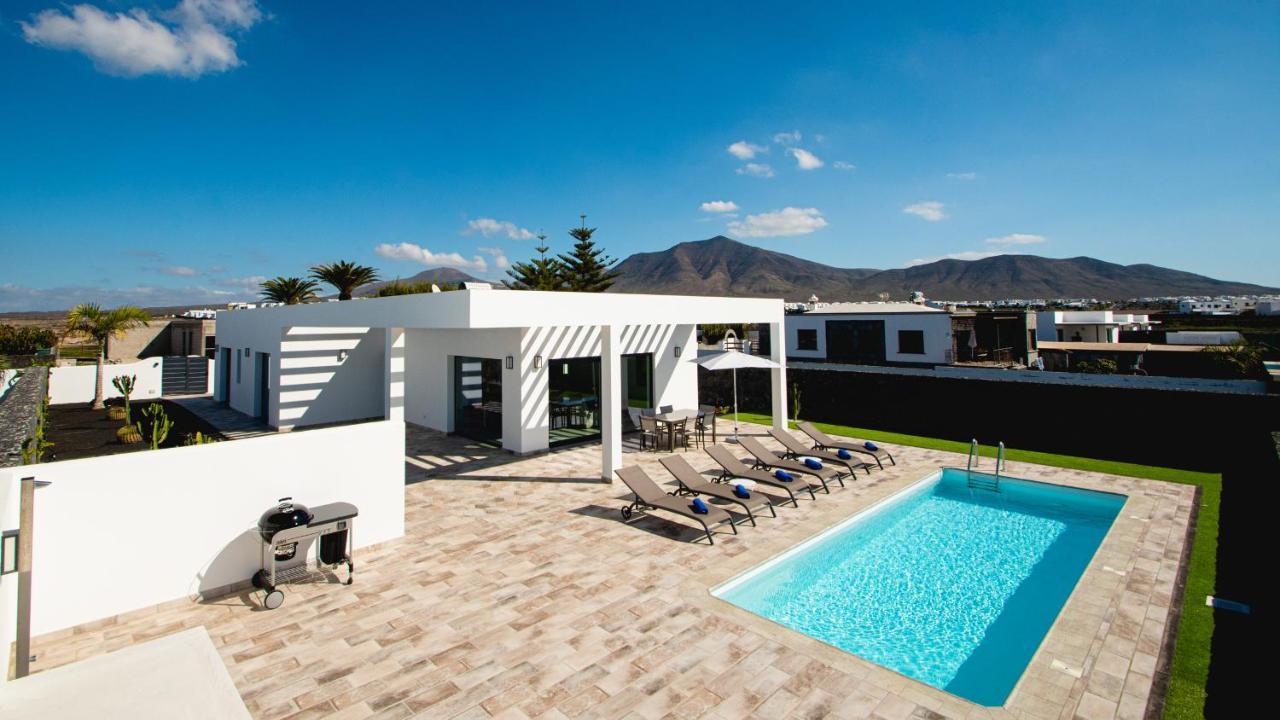Blancazul Villa Gazmira Playa Blanca  Exterior photo